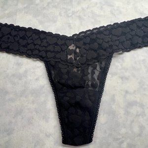 VS "THE LACIE" HEARTS MESH THONG - BK ONE SIZE